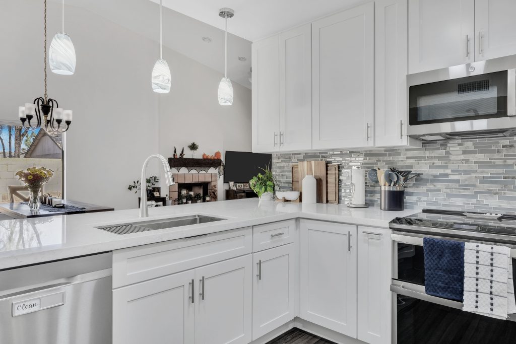 Contemporary kitchen