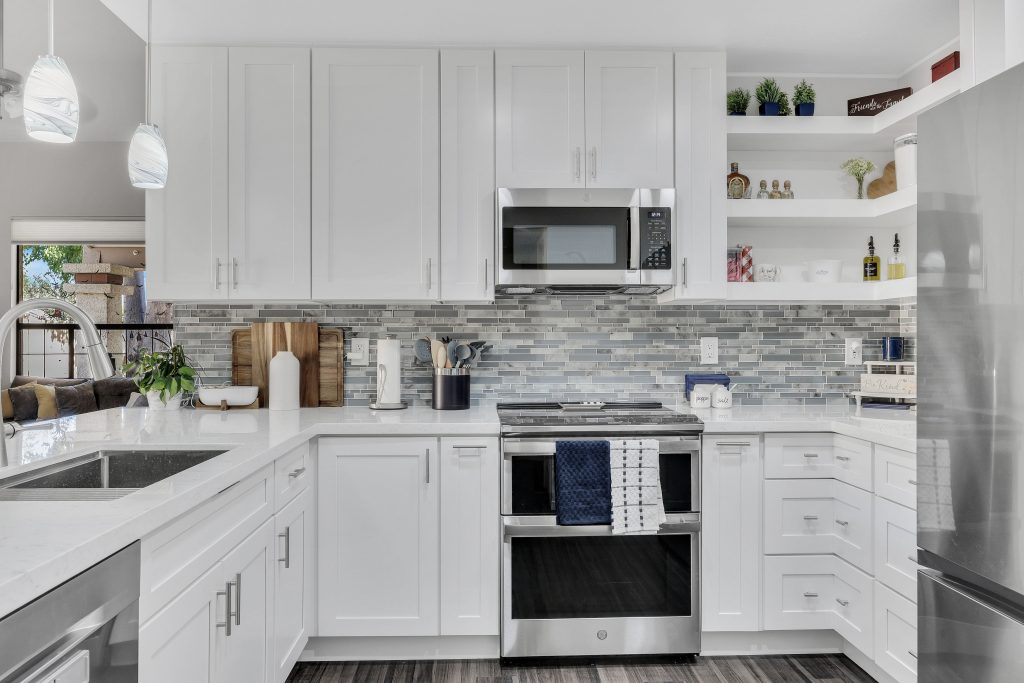 Luxury kitchen design with island