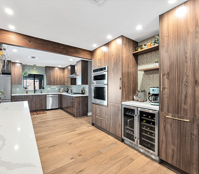 Contemporary kitchen with quartz countertops